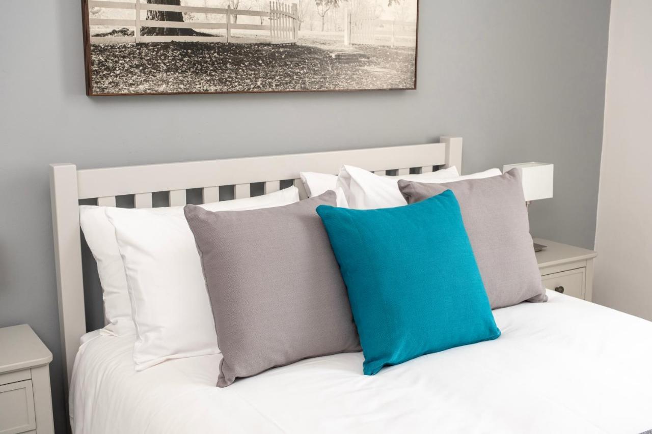 Super City Centre Apartment - Two Bedrooms, Perfect Location Bath Luaran gambar